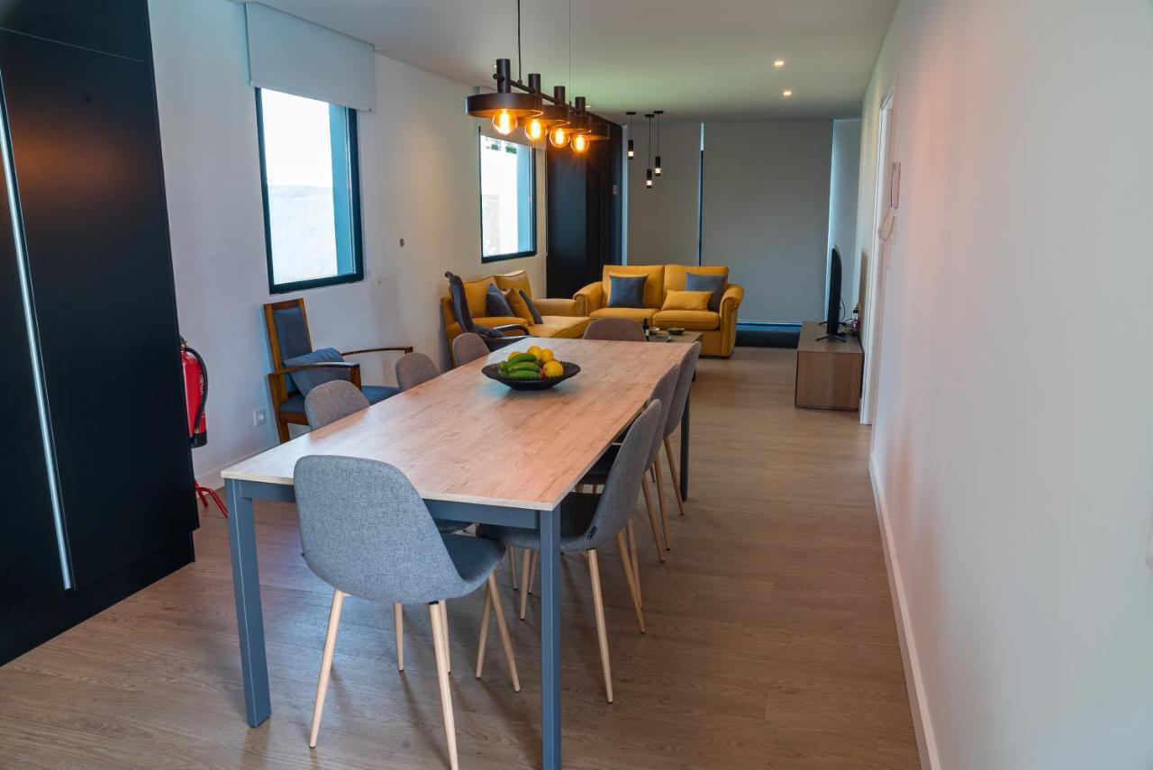 Populo'S Place Ponta Delgada  Luaran gambar